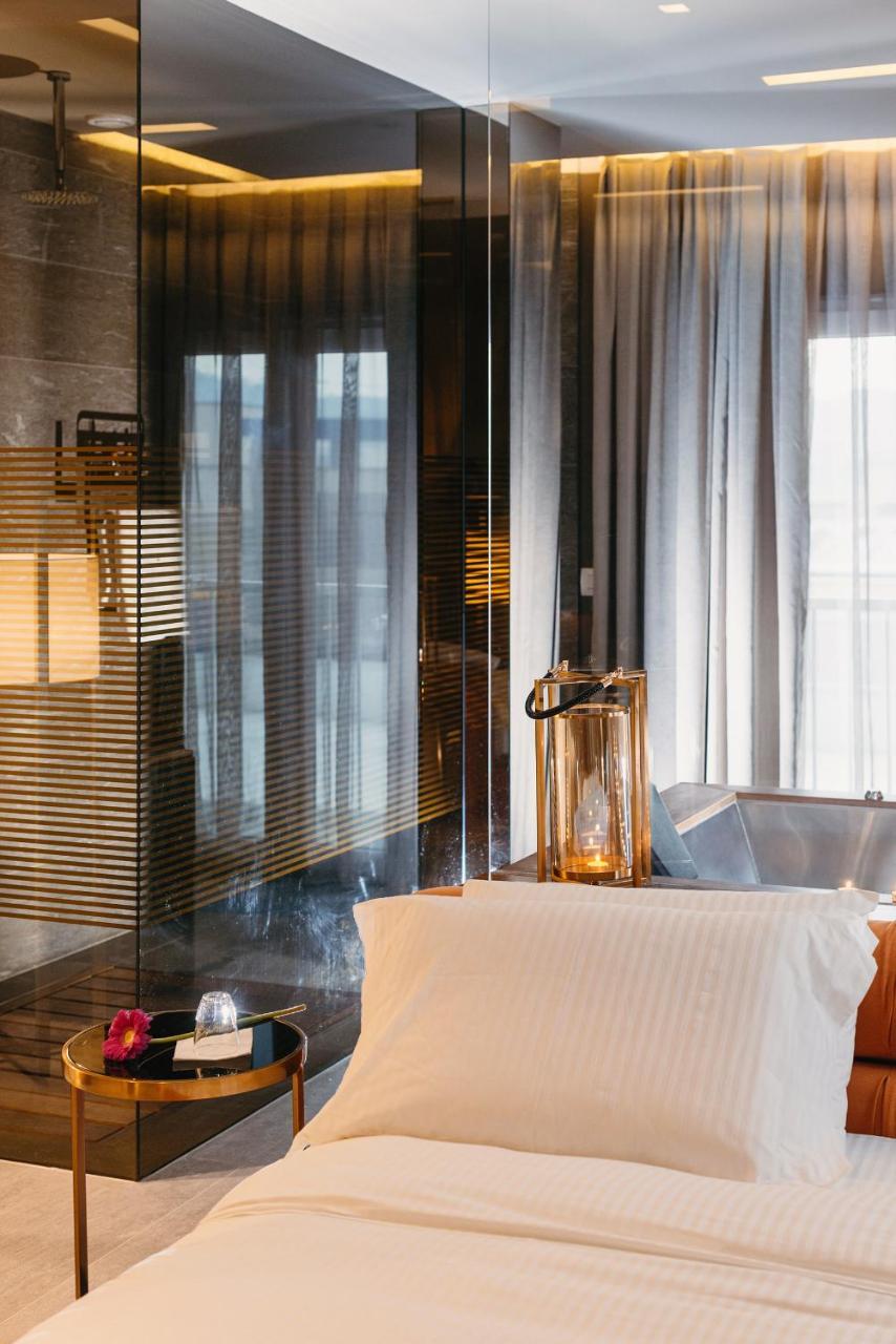Hotel Egnatia Berxull ภายนอก รูปภาพ