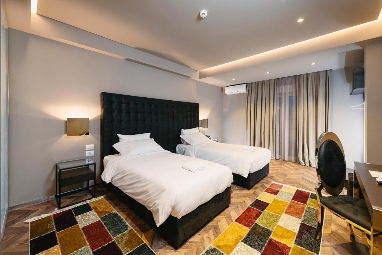 Hotel Egnatia Berxull ภายนอก รูปภาพ
