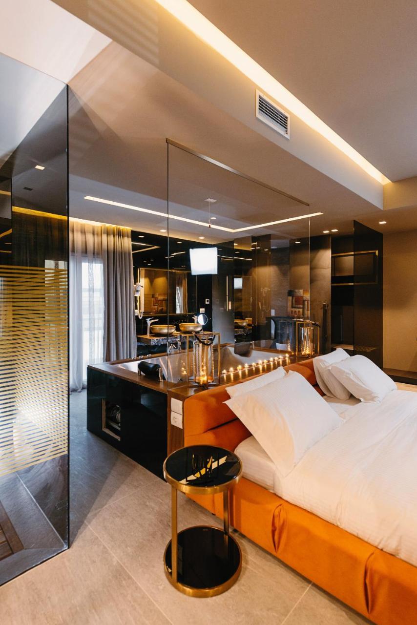 Hotel Egnatia Berxull ภายนอก รูปภาพ
